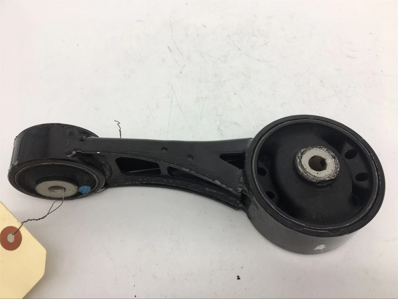 DEA Products A42055 Engine Torque Strut Mount For 14-16 Toyota Highlander 12363-0P130 anchor 9535