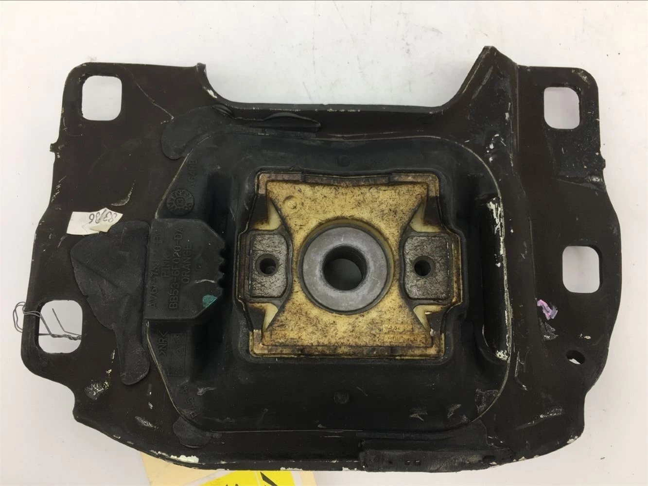 2012-2018 Ford Focus Driver Upper Transmission Mount Av6z-6068-A  A5815