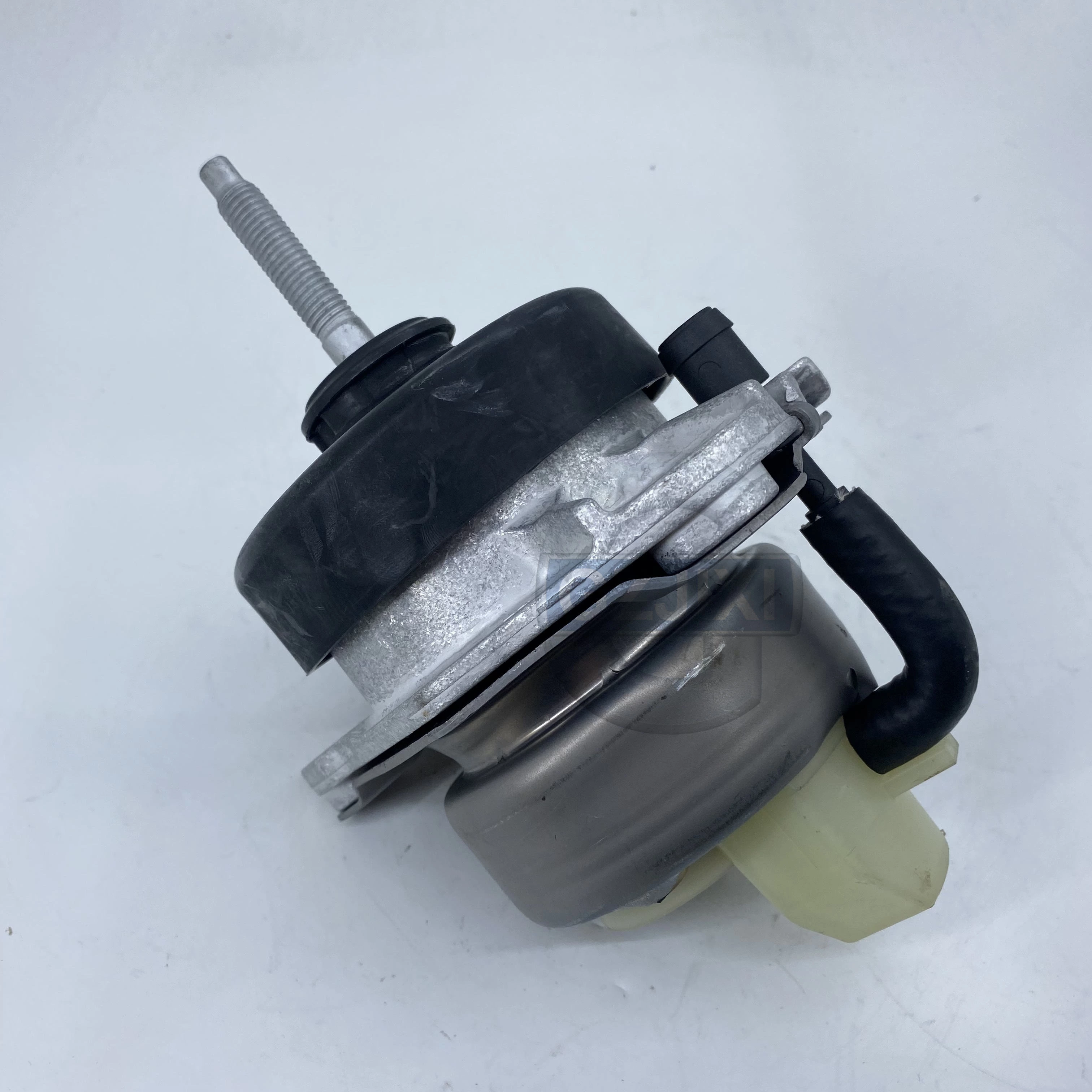 1C10721 Auto spare parts right transmission engine mount FR3Z6038B for Ford Mustang 2011-2019