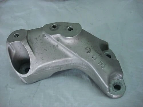 1C00004 Engine Mount 13248573 for Chevrolet Cruze 1.8 11 Ve Sonrası Uyumlu